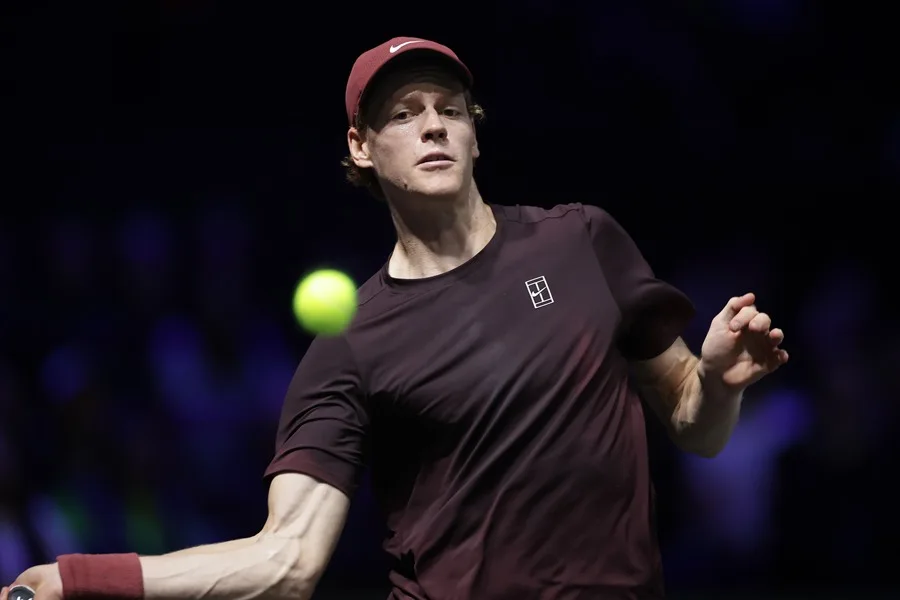 Sinner gana en París y arrebata el número 1 a Alcaraz EFE Noticias