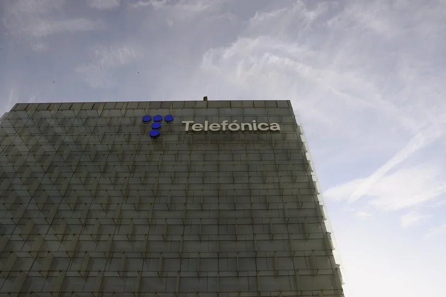 Telefónica presentará un ERE en siete empresas del grupo
