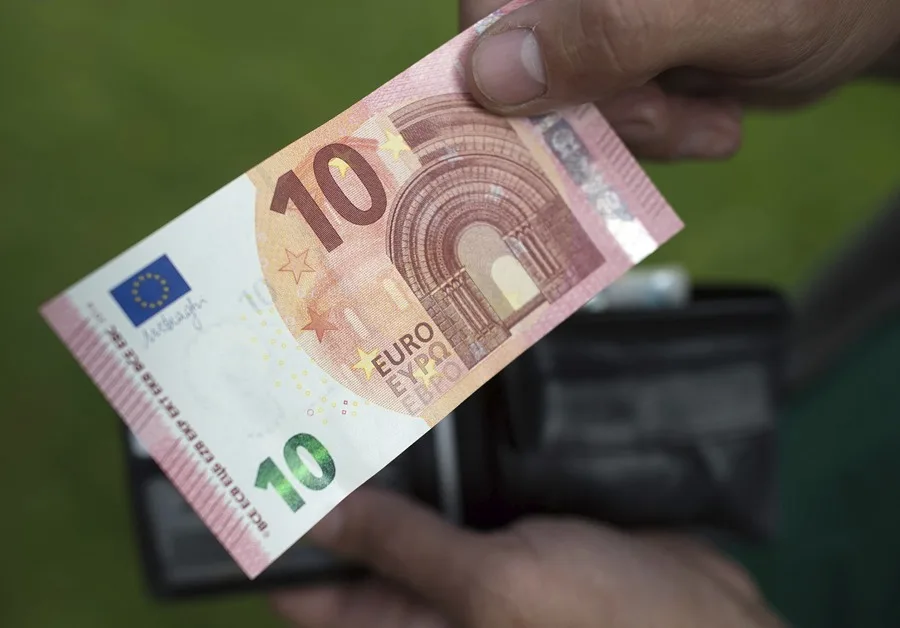 Eslovenia ancla en su Constitución el derecho a pagar en efectivo