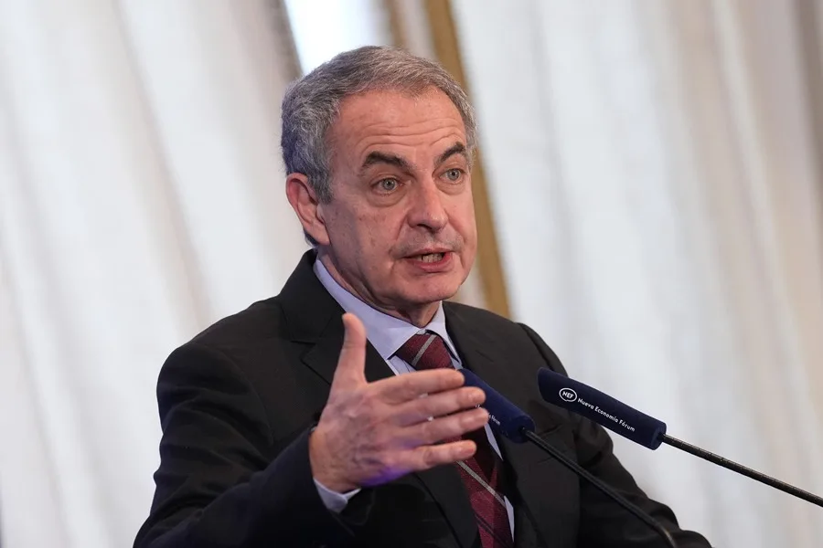 Zapatero celebra que el Gobierno venezolano admita "errores" y pide a  EE.UU. que ayude en la economía