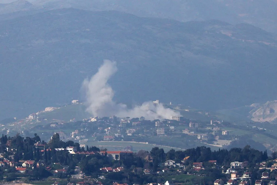 Entra en vigor el alto el fuego anunciado por Trump entre Líbano e Israel, que advierte a Hizbulá