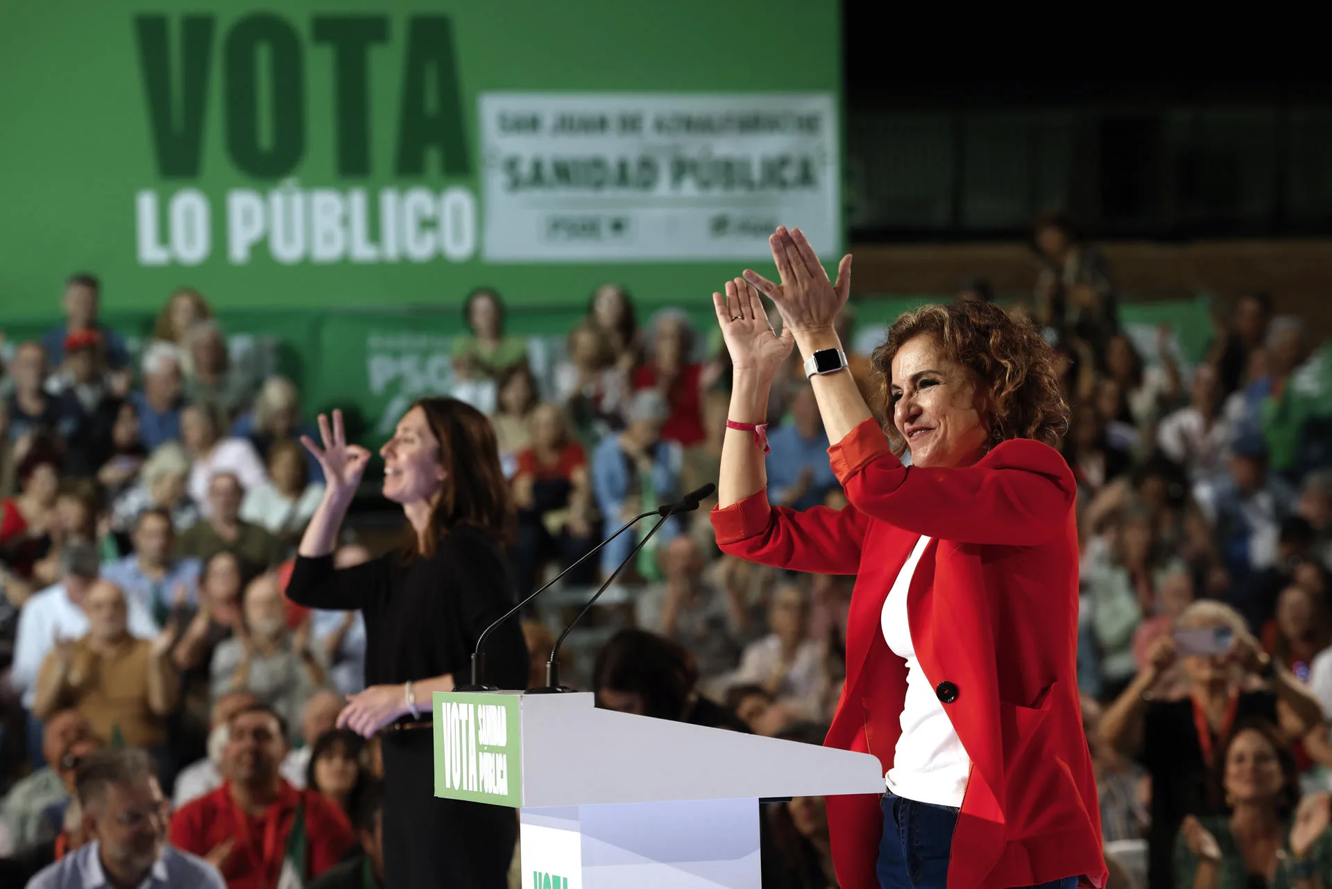 Montero apela en el cierre de campaña a mujeres, jóvenes y clase media para votar al PSOE