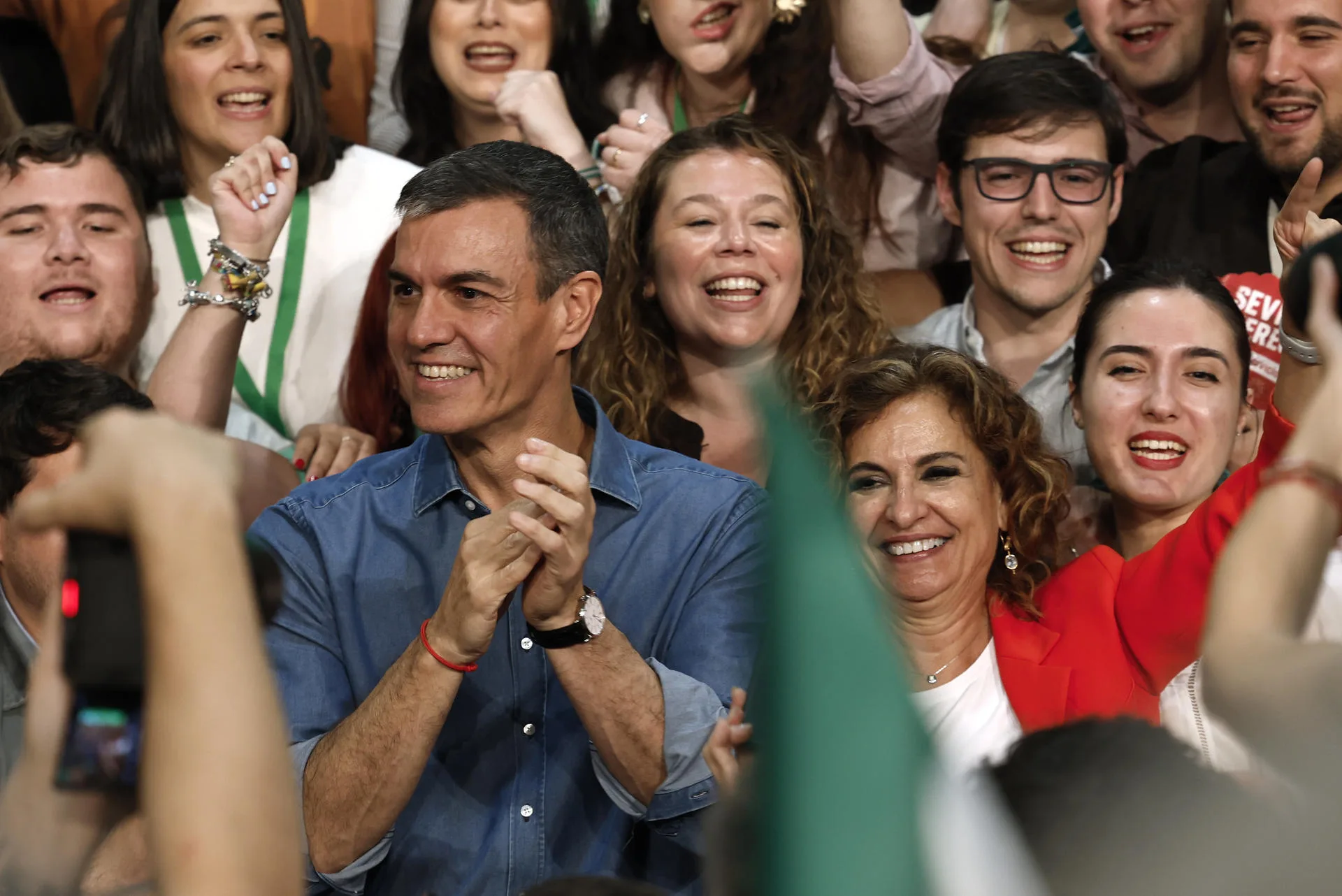 Sánchez asegura que Ayuso ha ido a México a "insultar a los mexicanos"