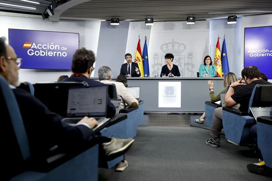 El Gobierno aprueba 2.572 millones entre CCAA para políticas de empleo