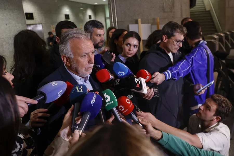 El Gobierno dice que la cuarentena de los pasajeros será obligatoria en casos que se determinen