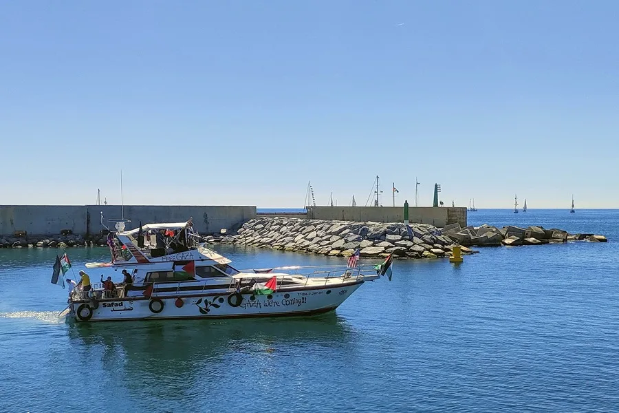 Entre 10 y 20 españoles retenidos en la nueva flotilla a Gaza interceptada por Israel