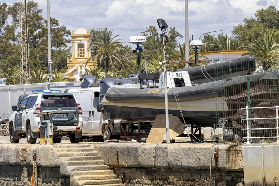 Muere un segundo guardia civil en el choque de dos barcos siguiendo a narcos en Huelva