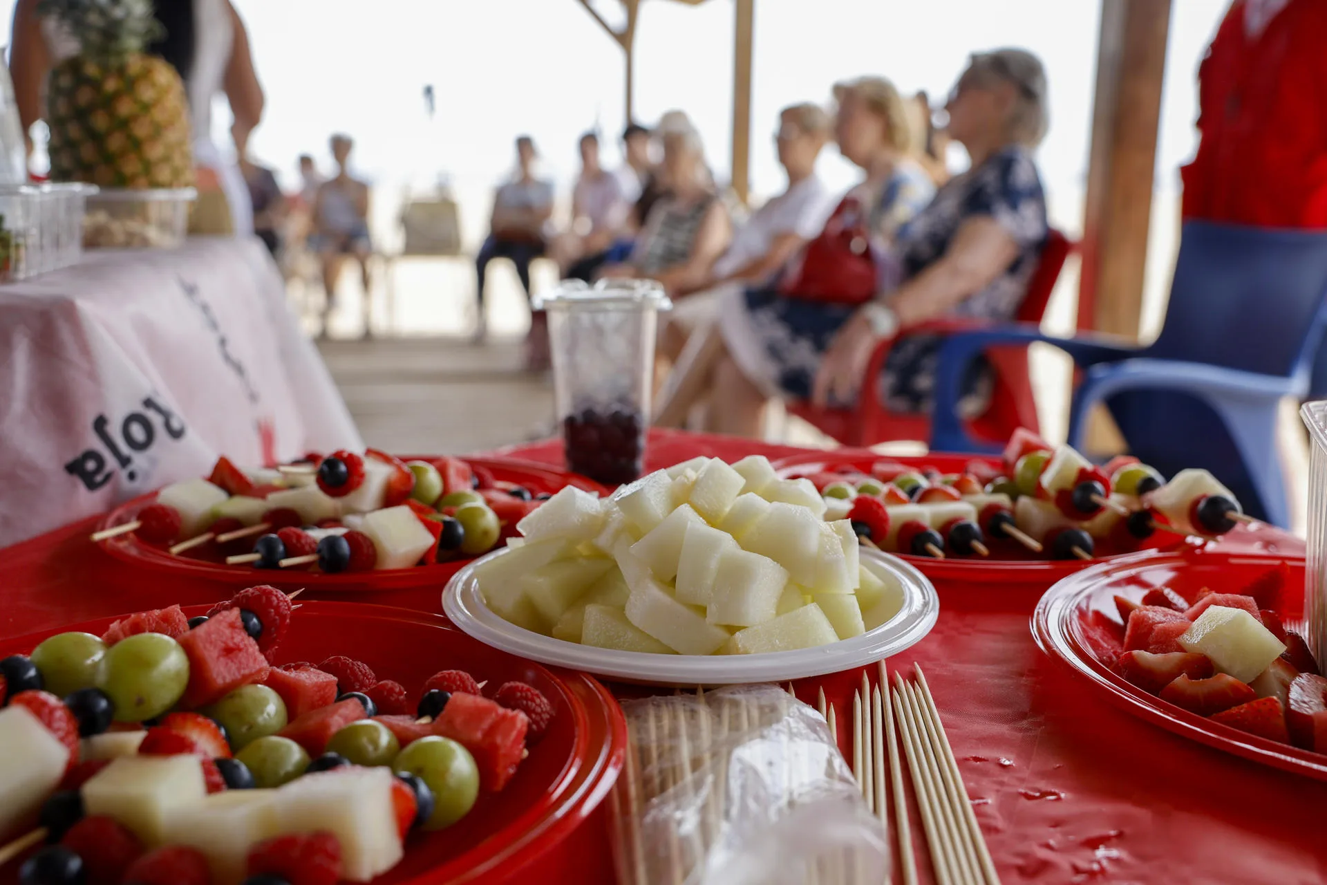 Nutrición en época de altas temperaturas: cómo las frutas y hortalizas ayudan a los mayores a recuperarse