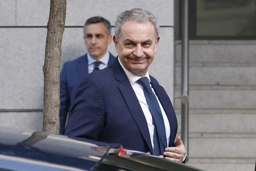 Zapatero: No hablé con nadie del rescate de Plus Ultra, nadie puede decir lo contrario