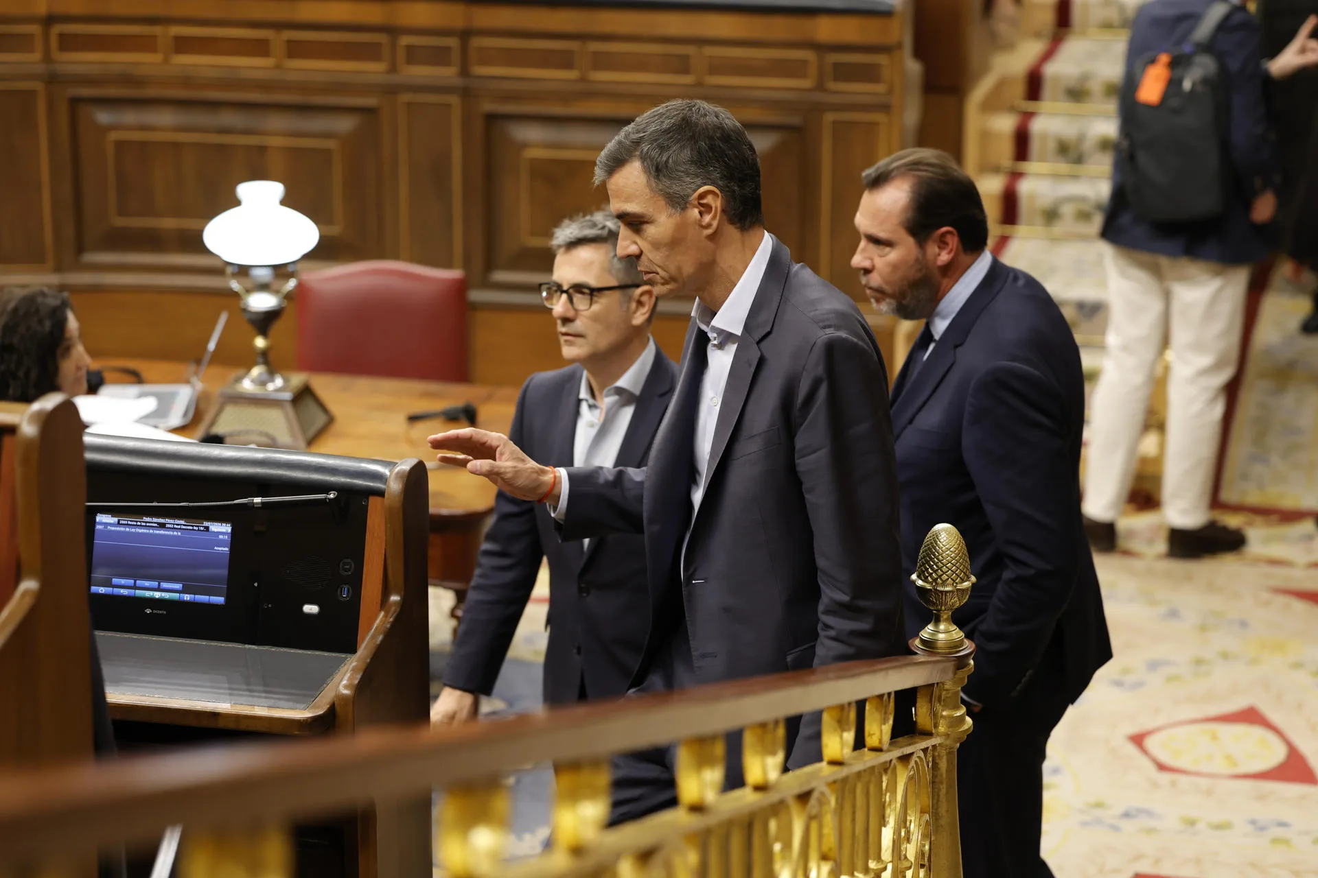 El Gobierno saca adelante en el Congreso dos decretos y la quita de deuda, pero no la senda de estabilidad